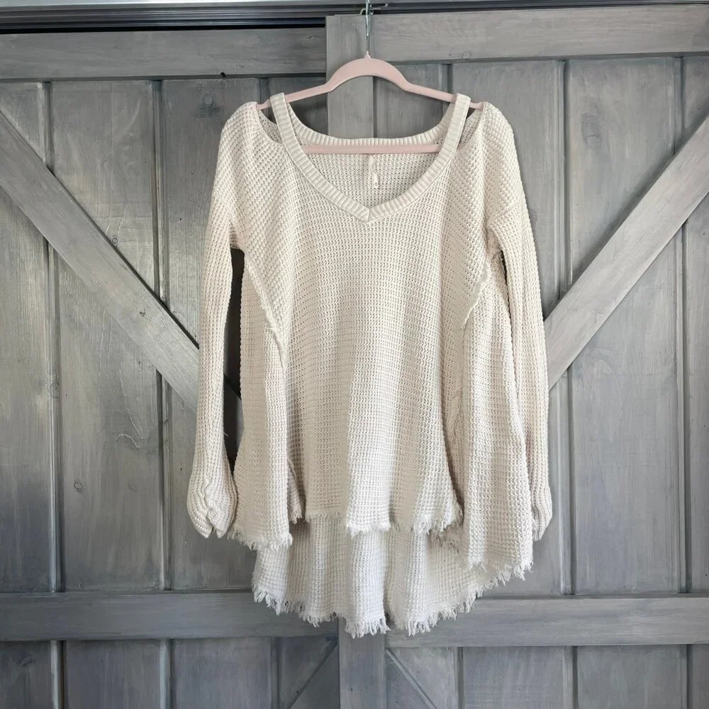 FREE‎ PEOPLE Catch a glimpse Moonshine V neck cold shoulder waffle knit Tunic XS
